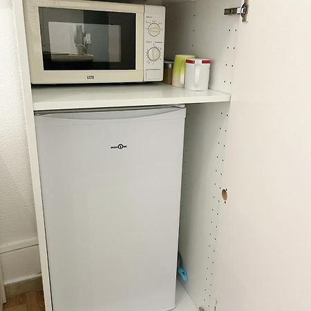 Charmant studio neuf proche de paris Bagnolet Esterno foto